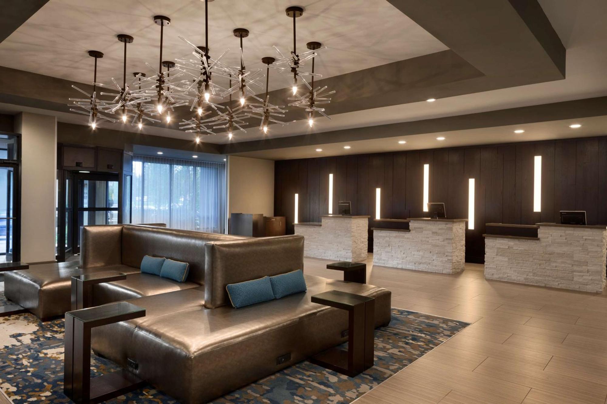 Embassy Suites By Hilton Columbus Exteriér fotografie