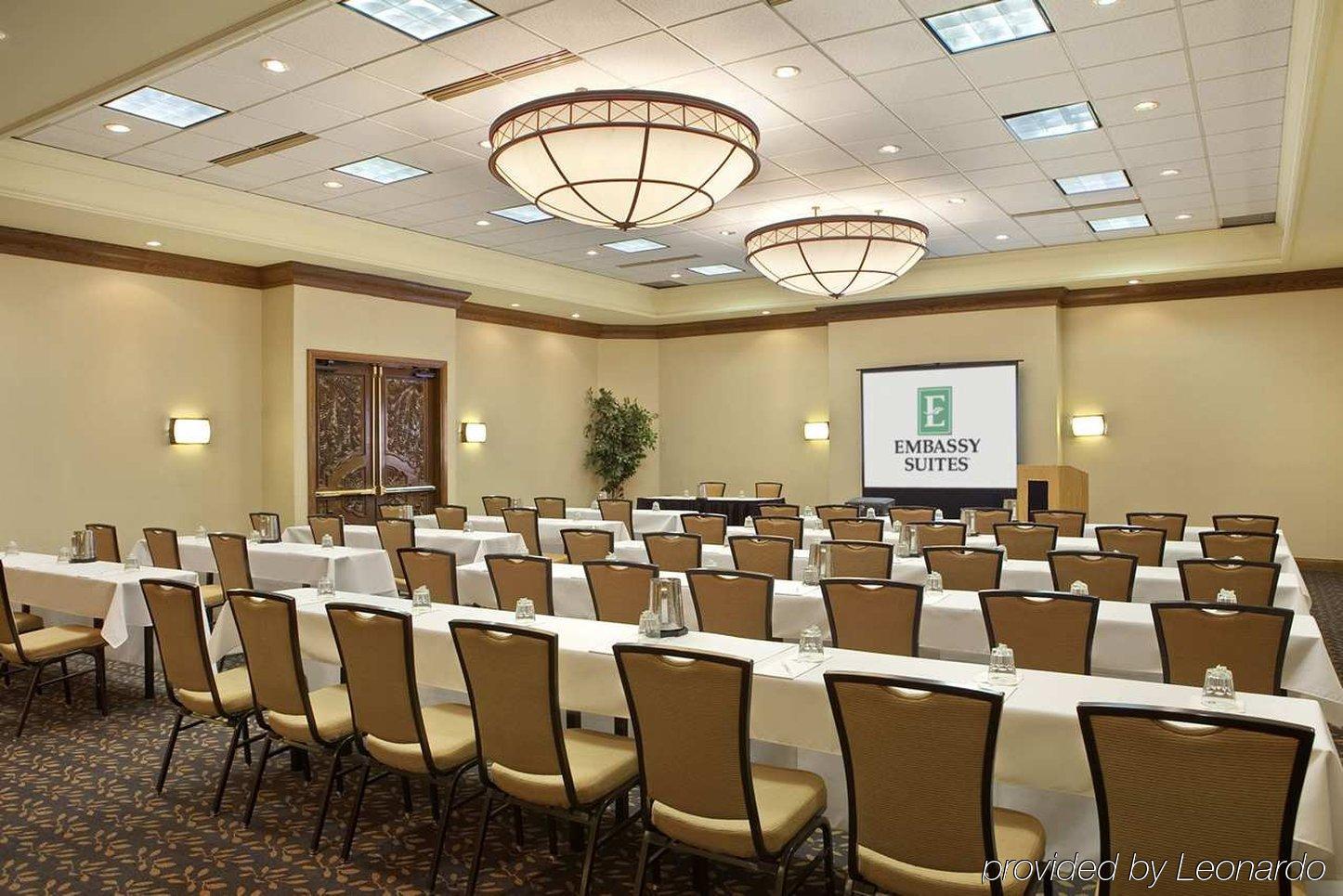 Embassy Suites By Hilton Columbus Obchodní fotografie