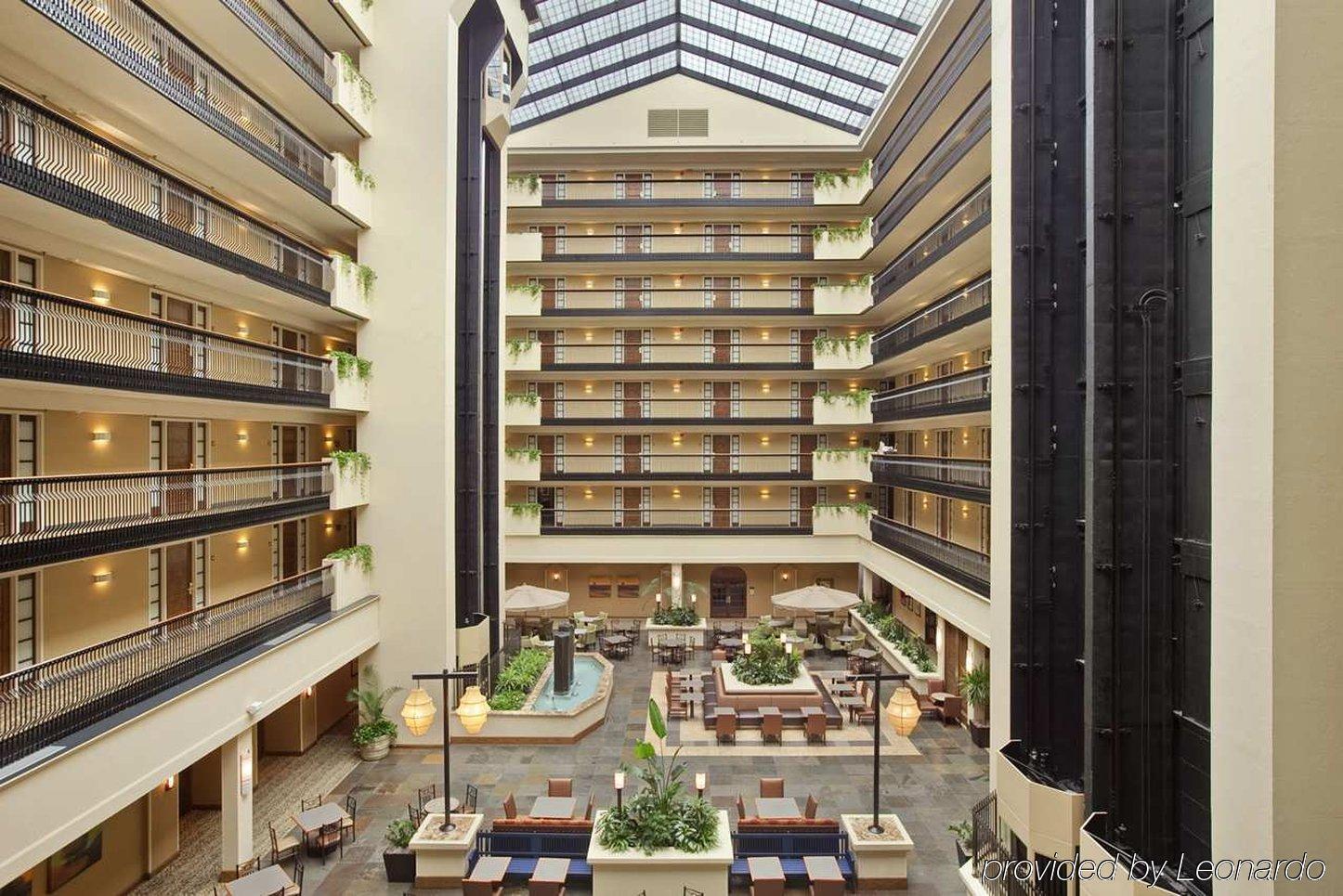 Embassy Suites By Hilton Columbus Interiér fotografie